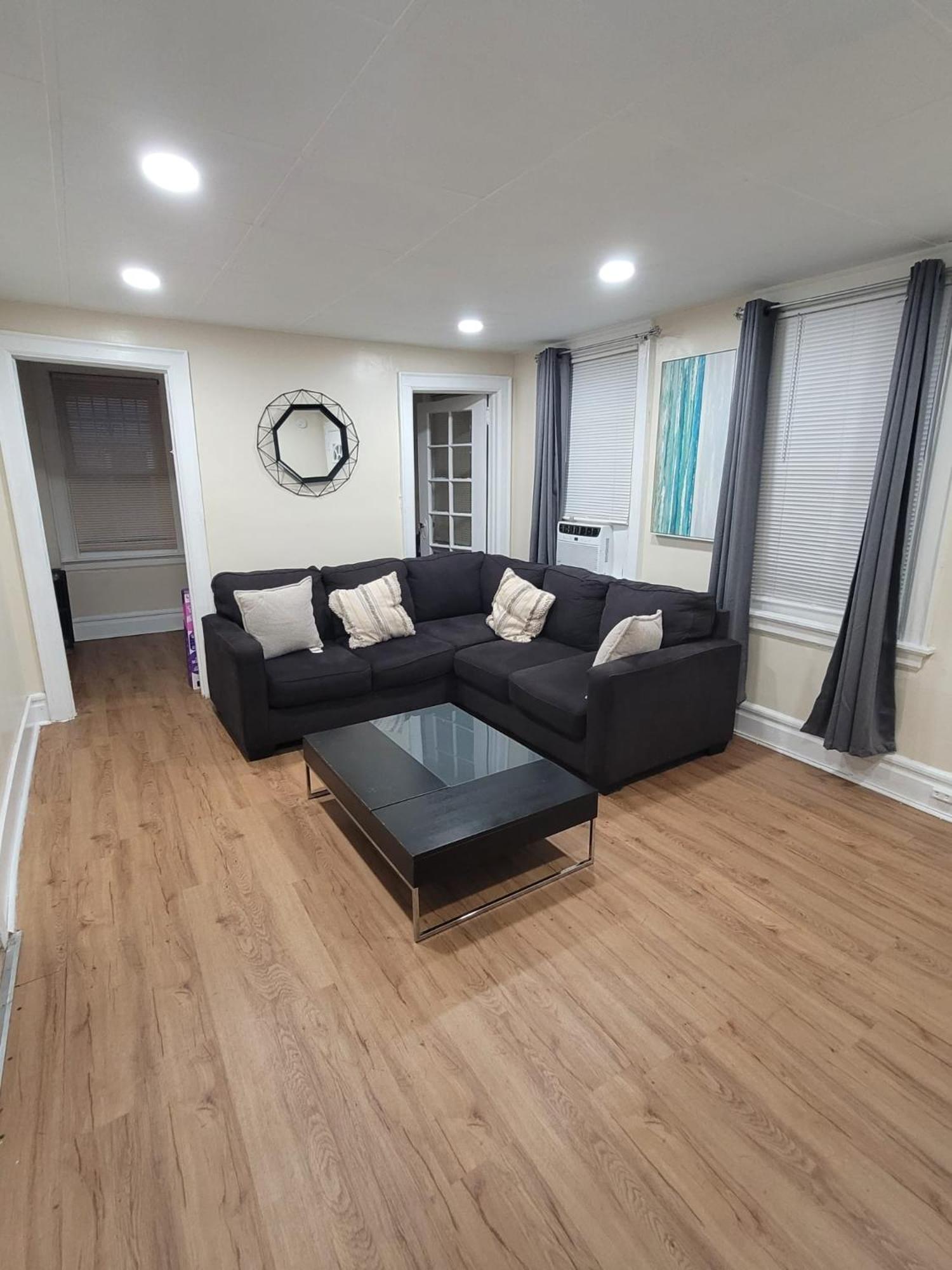 Z & Z Apartment Newark Ngoại thất bức ảnh